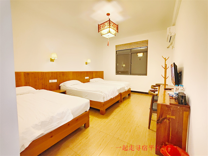 登源府第乡村酒店