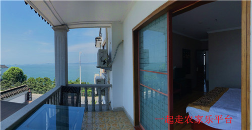 东山万顷楼(湖景房)