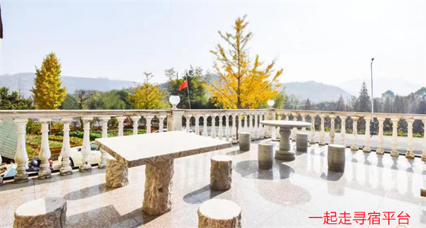 南山竹海土菜馆民宿