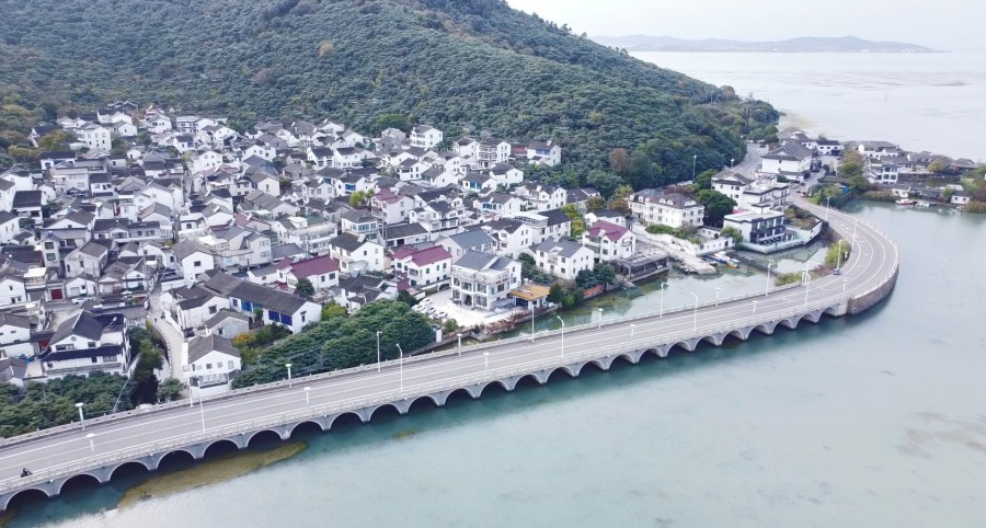 悦湖花间湖景民宿